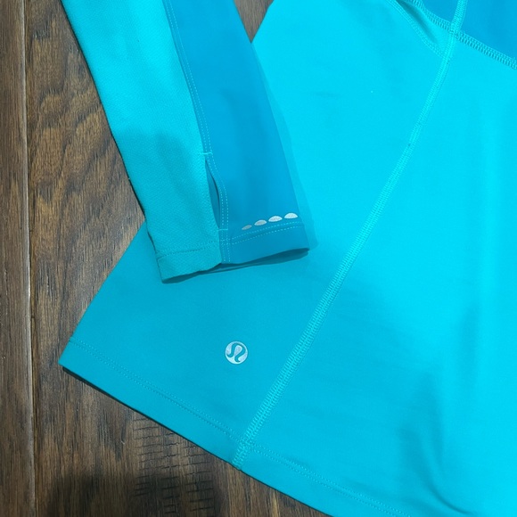 Lululemon - Picture 5 of 7